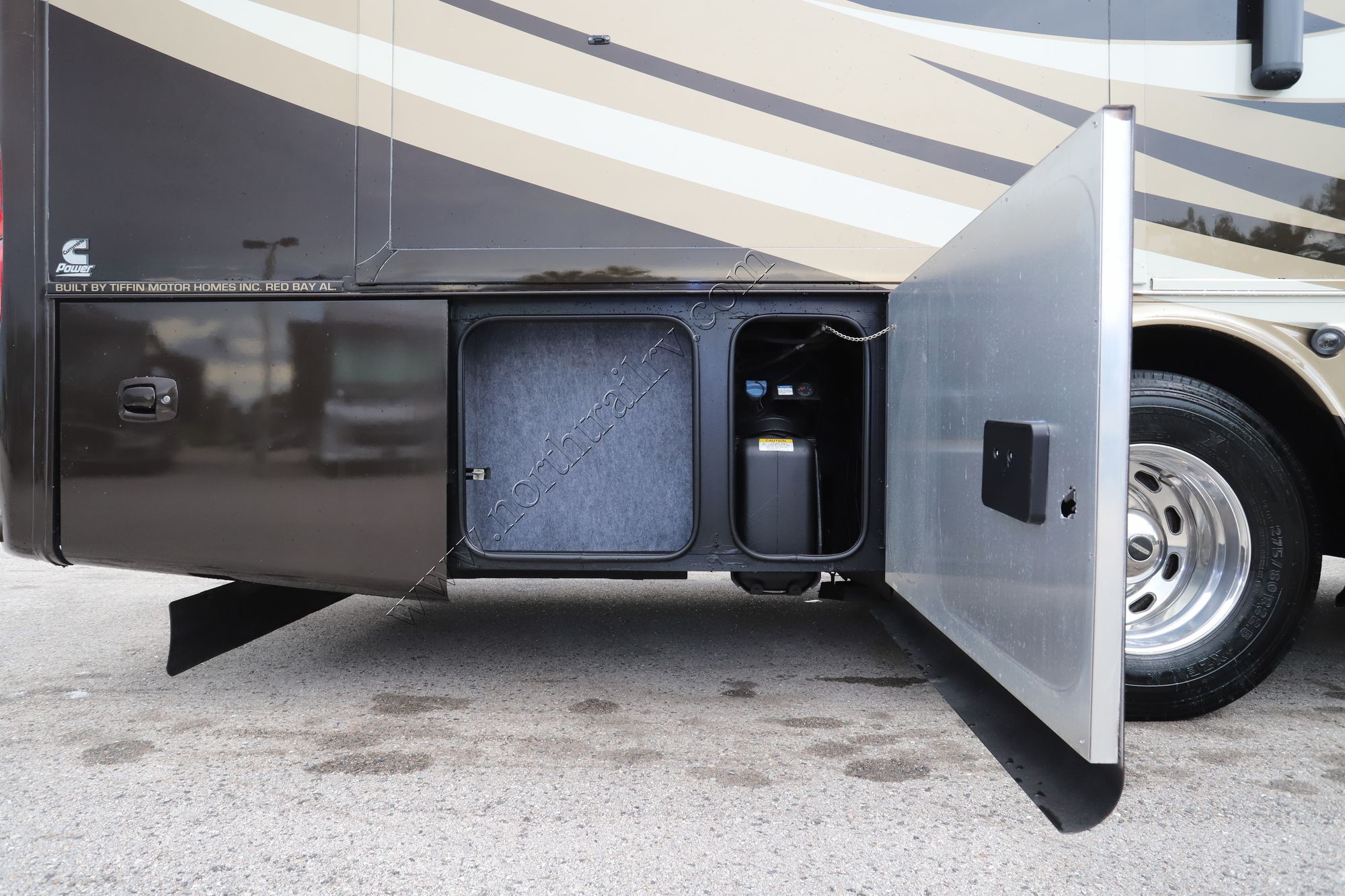 Used 2012 Tiffin Motor Homes Phaeton 40QTH Class A  For Sale