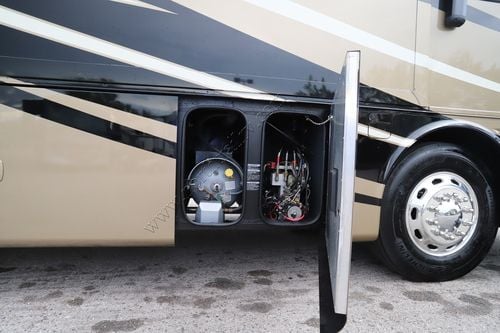 2012 Tiffin Motor Homes Phaeton 40QTH Class A