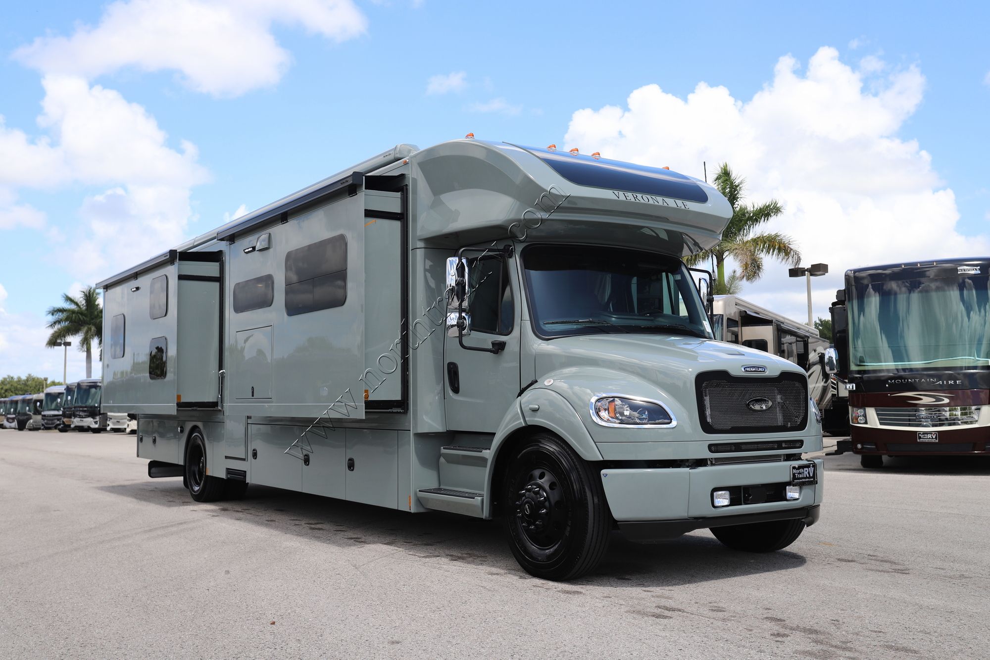New 2026 Renegade Rv Verona Le 40LBH Super C  For Sale