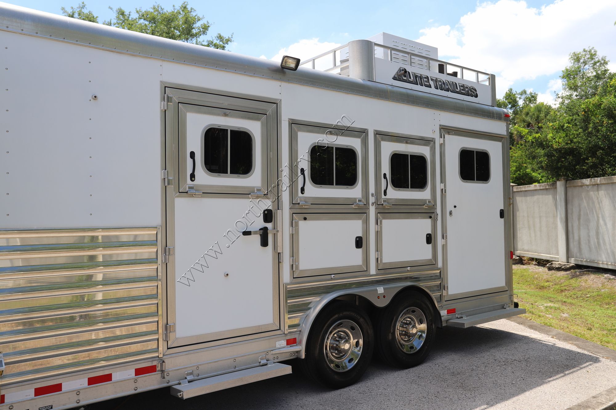 Used 2016 Elite Horse Trailer GOOSE NECK OtherZ  For Sale