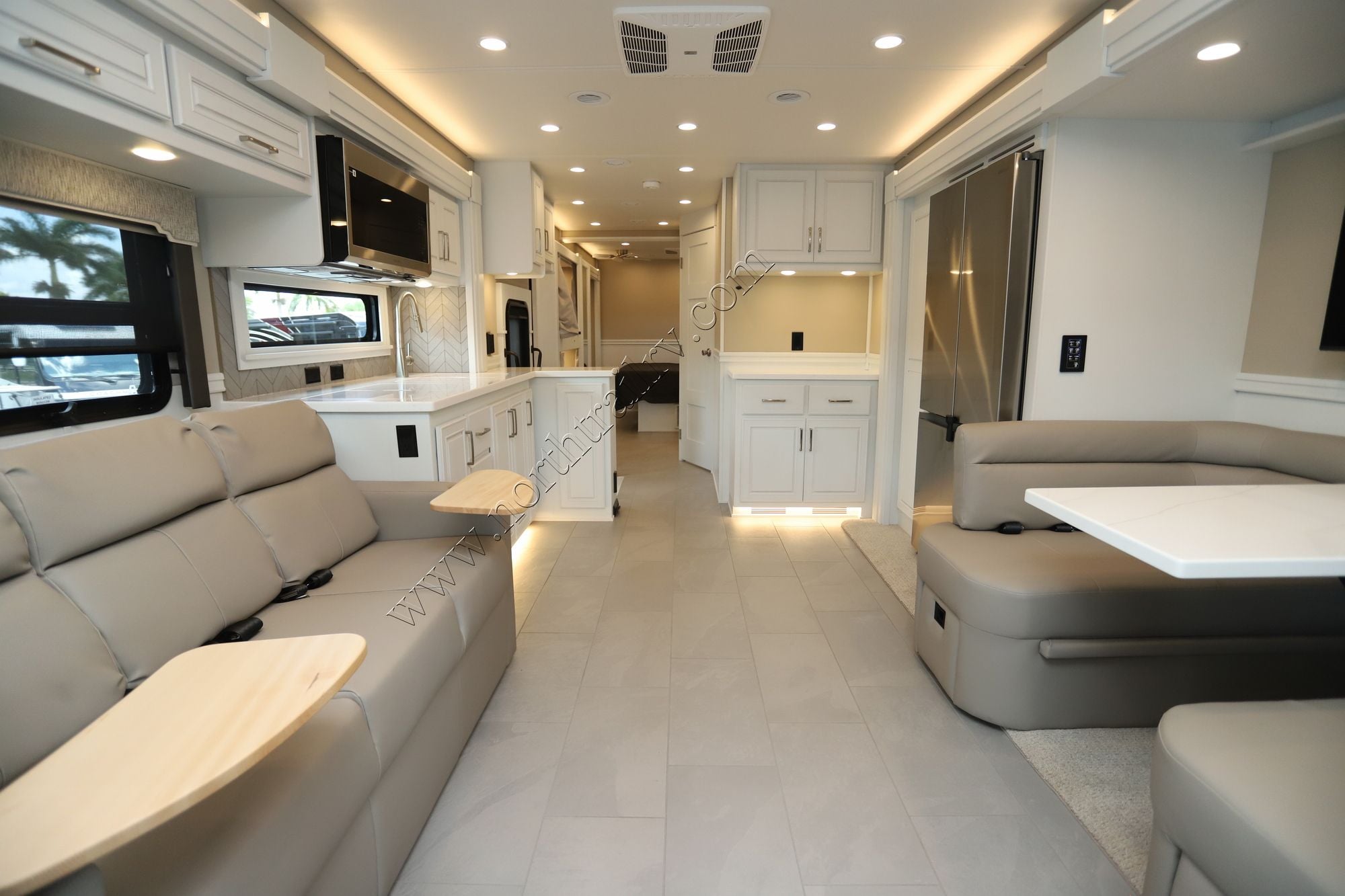 New 2026 Renegade Rv Verona Le 40LBH Super C  For Sale