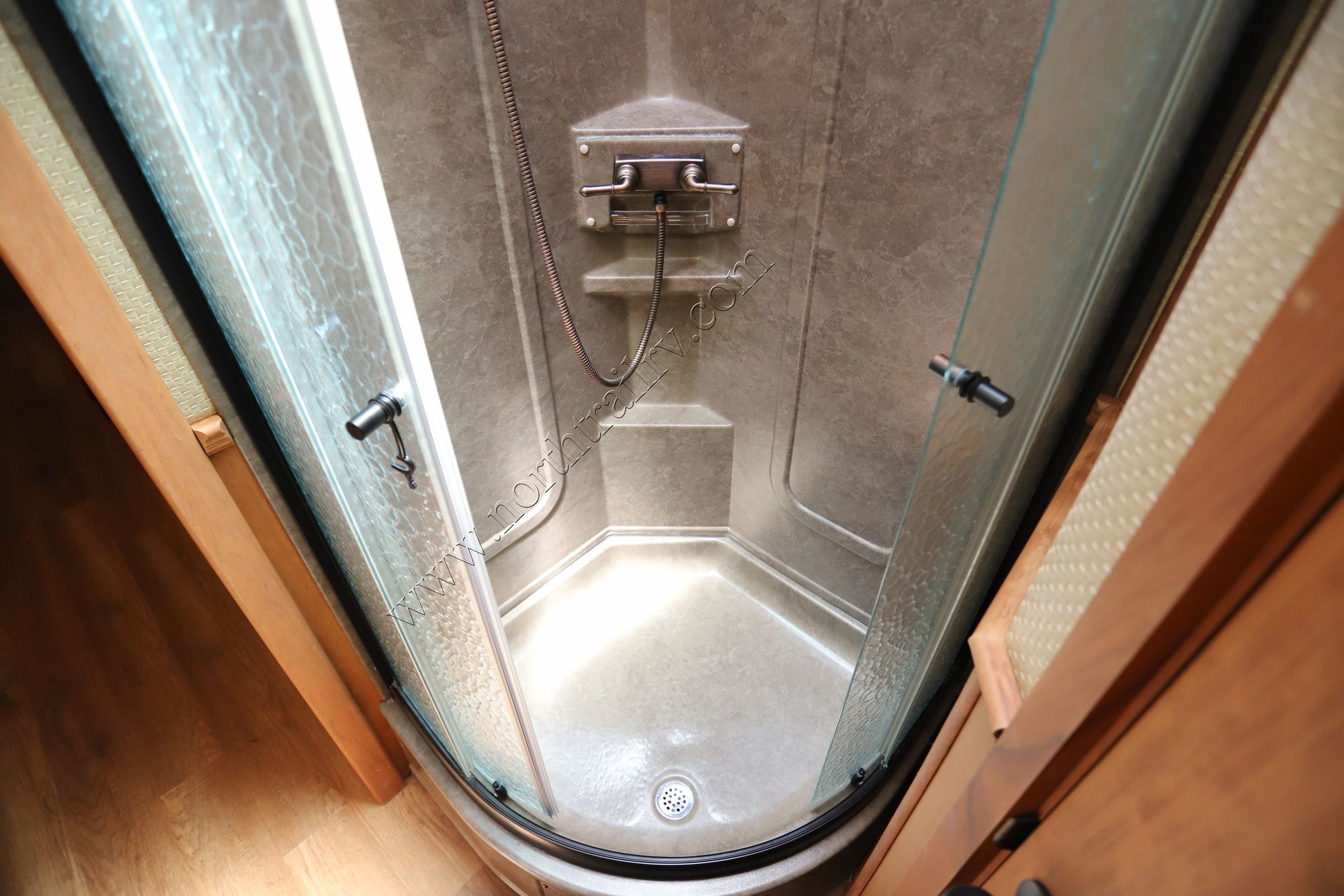 Used 2016 Elite Horse Trailer GOOSE NECK OtherZ  For Sale