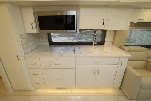 2027 Newmar Mountain Aire 3825