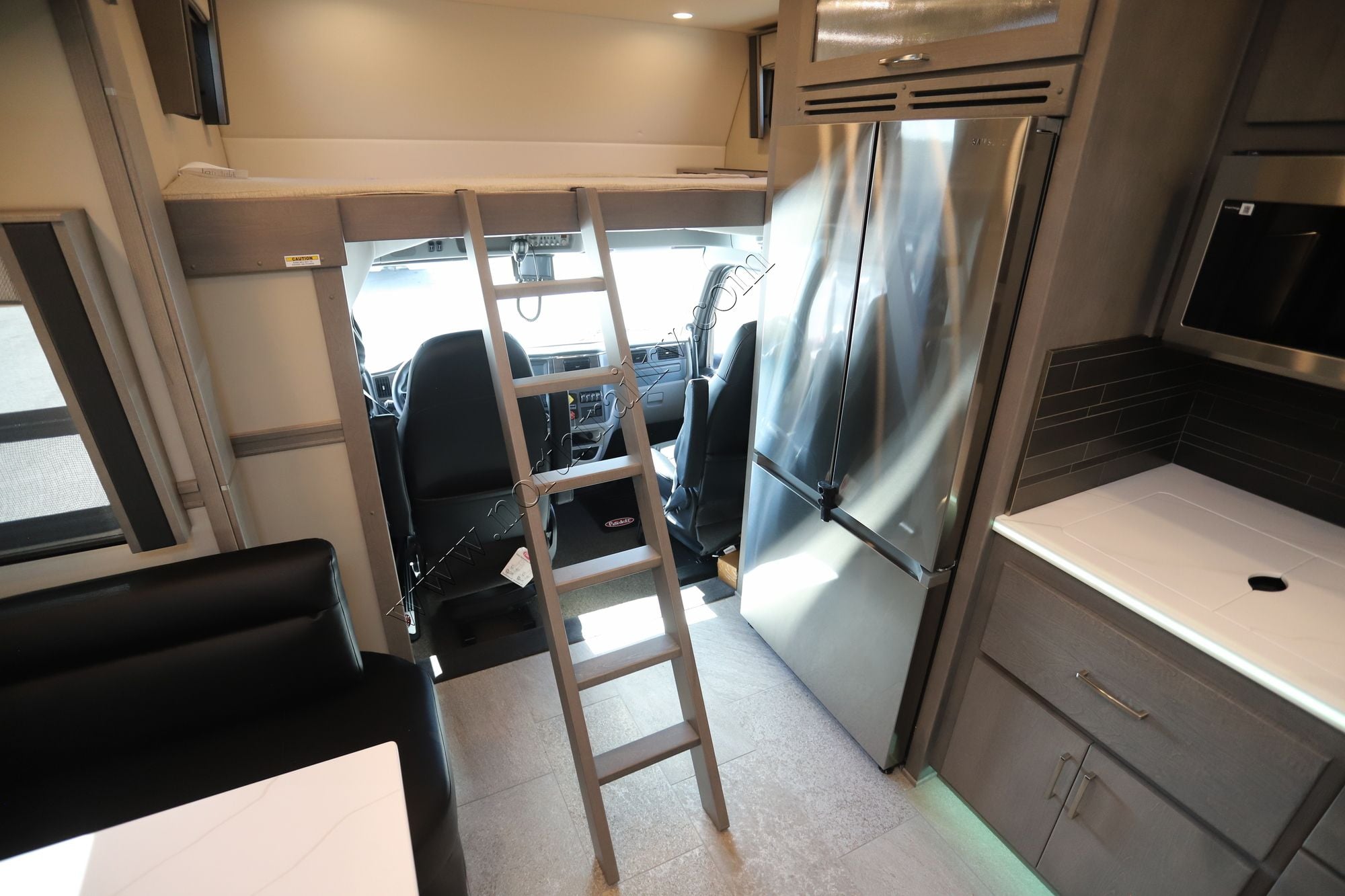 New 2026 Renegade Rv Classic 45CBF Super C  For Sale