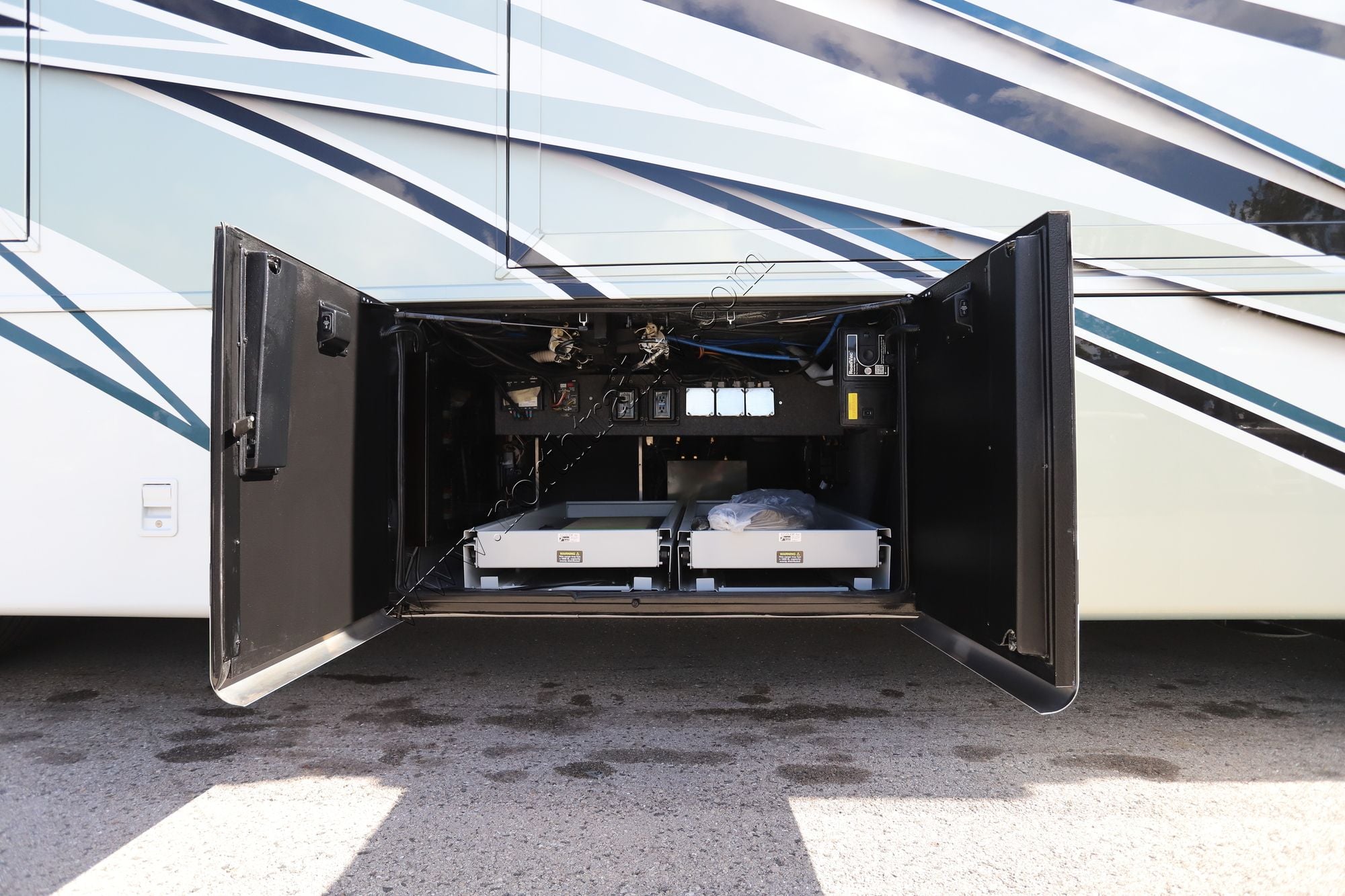 New 2027 Newmar Mountain Aire 3825 Class A  For Sale