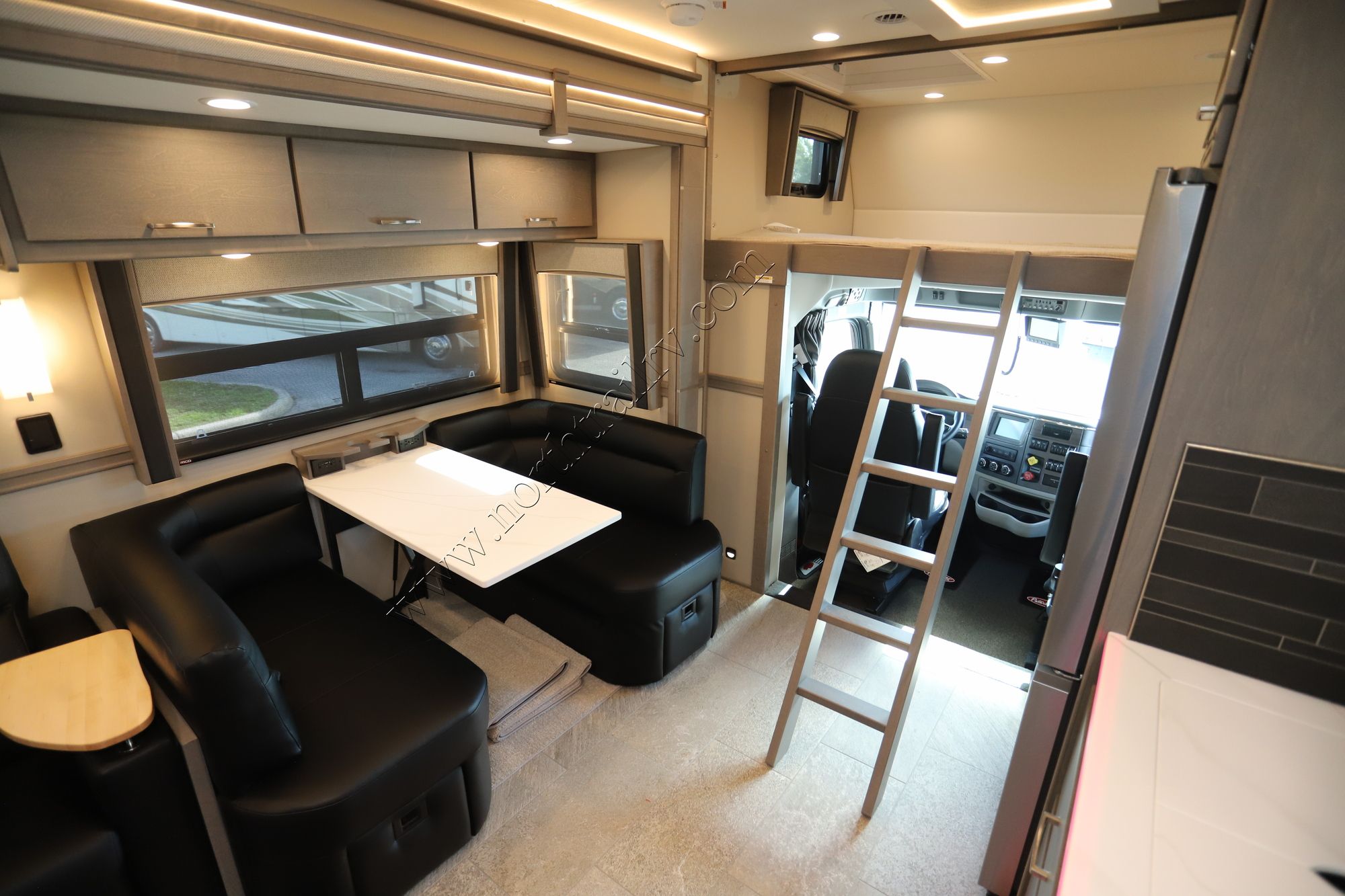 New 2026 Renegade Rv Classic 45CBF Super C  For Sale