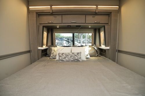 2026 Renegade Rv Classic 45CBF