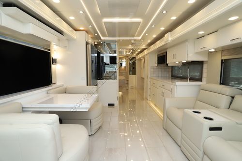 2027 Newmar Mountain Aire 3825