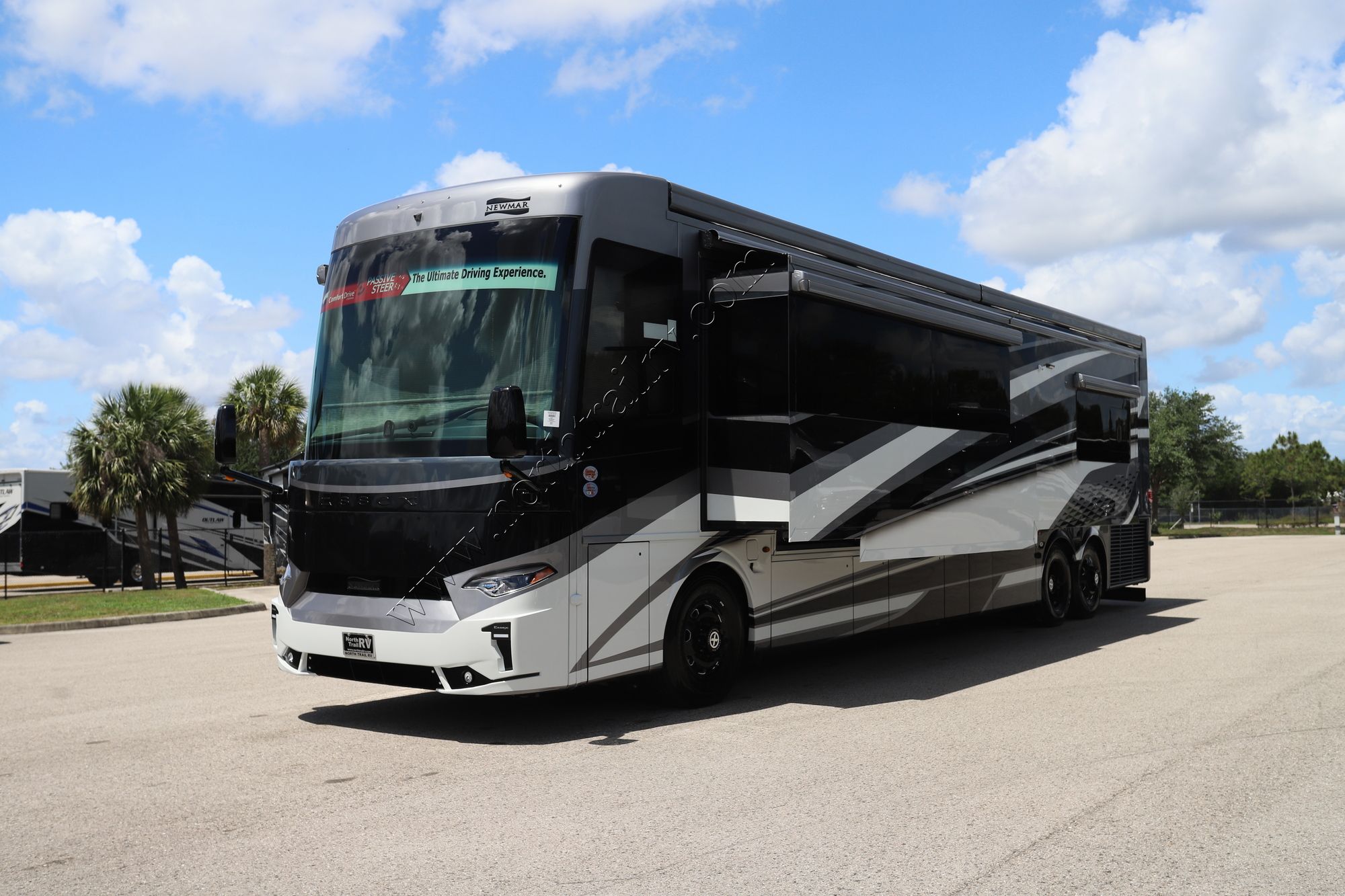 New 2027 Newmar Essex 4551 Class A  For Sale