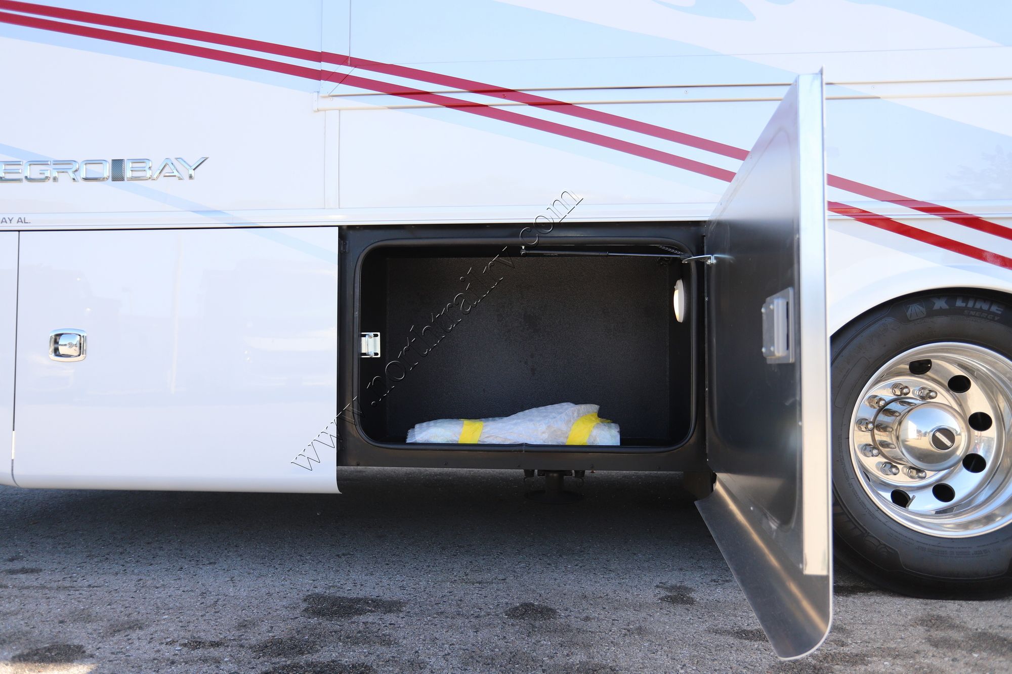 New 2026 Tiffin Motor Homes Allegro Bay 38BB Super C  For Sale