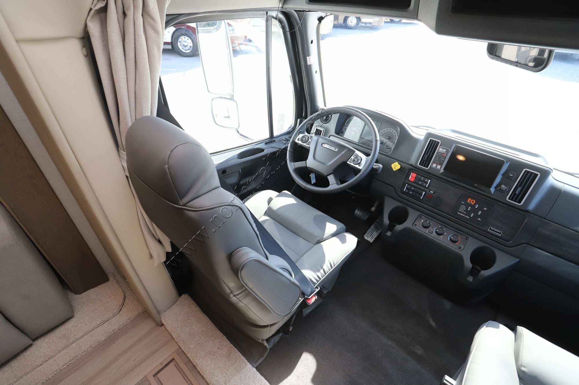 New 2026 Renegade Rv Valencia 39RB Super C  For Sale