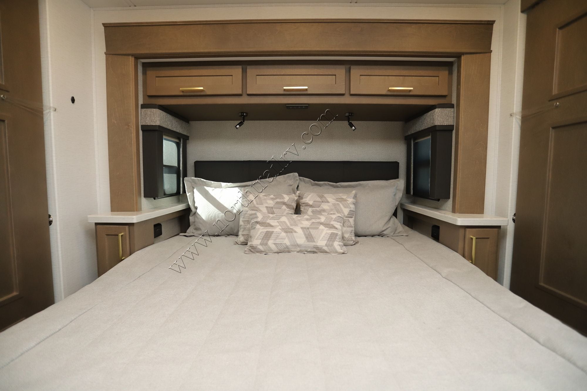 New 2026 Renegade Rv Valencia 39RB Super C  For Sale