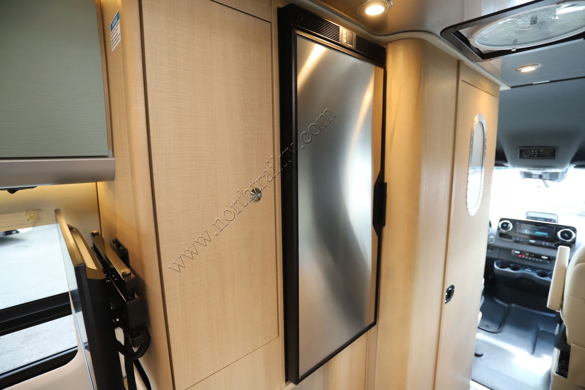 New 2026 Airstream Interstate 19 AP Tommy Bahama Class B  For Sale