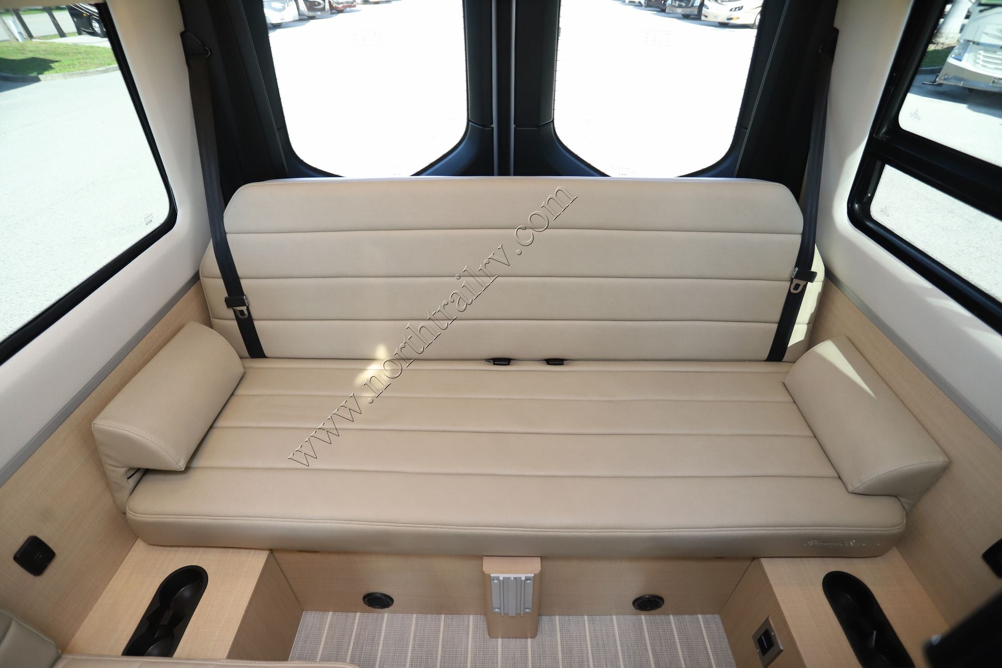 2026 Airstream Interstate 19 AP Tommy Bahama B Mercedes New  For Sale