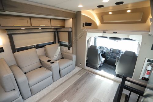 2026 Renegade Rv Valencia 39RB