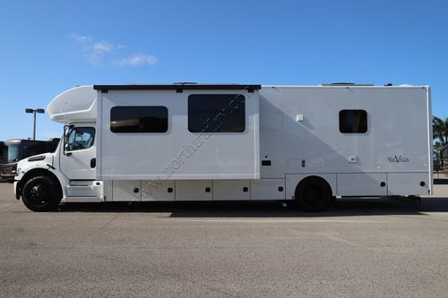2026 Renegade Rv Valencia 39RB
