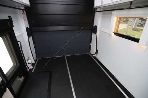 2026 Renegade Rv Classic Garage 2609