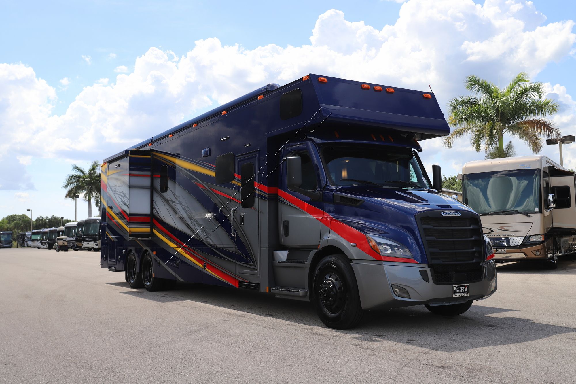 New 2026 Renegade Rv Classic Garage 2609 Super C  For Sale