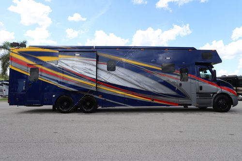 2026 Renegade Rv Classic Garage 2609