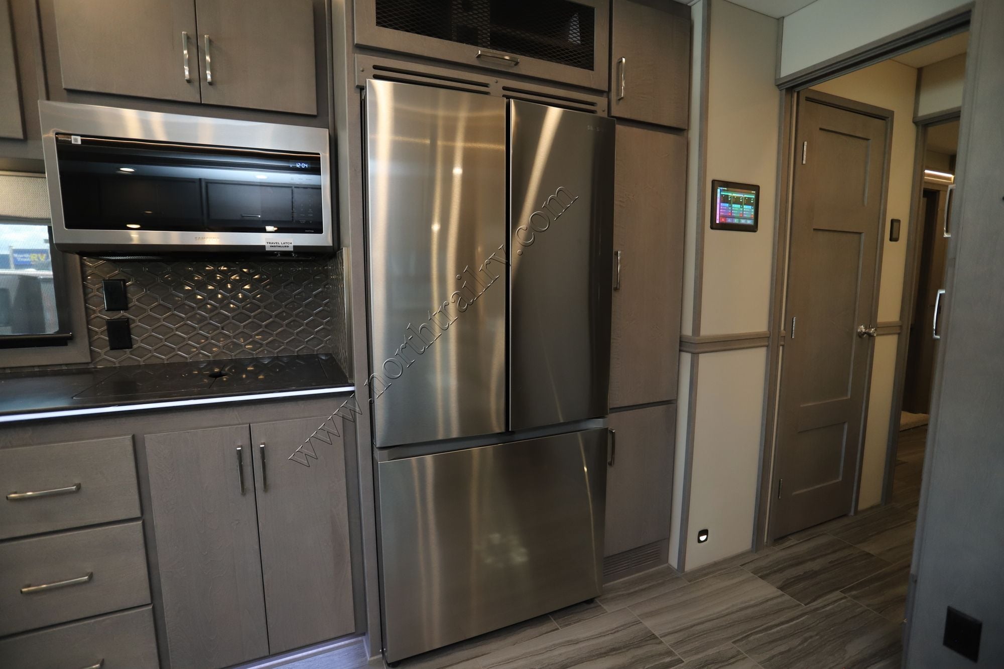 New 2026 Renegade Rv Classic Garage 2609 Super C  For Sale