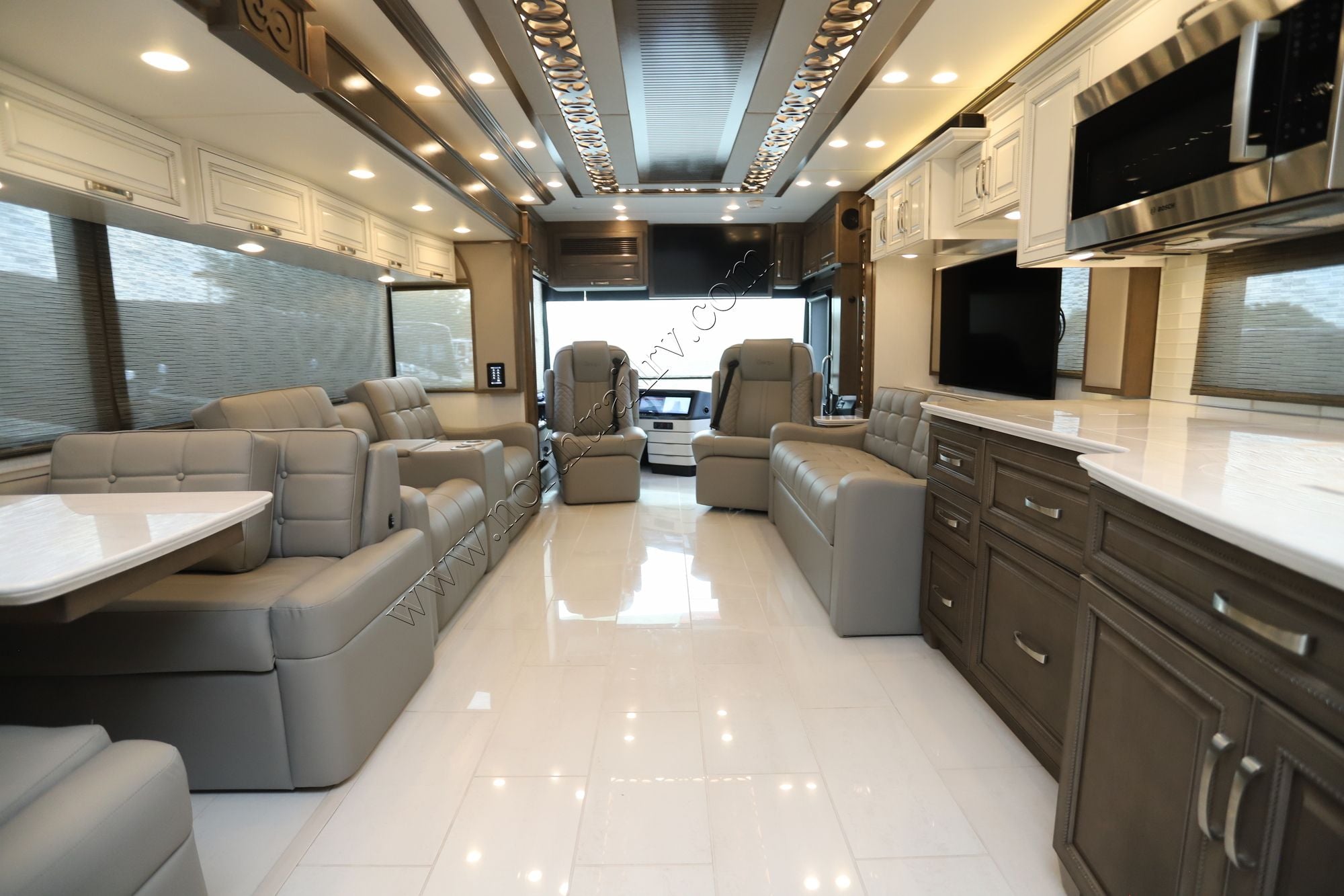 New 2026 Newmar Essex 4551 Class A  For Sale