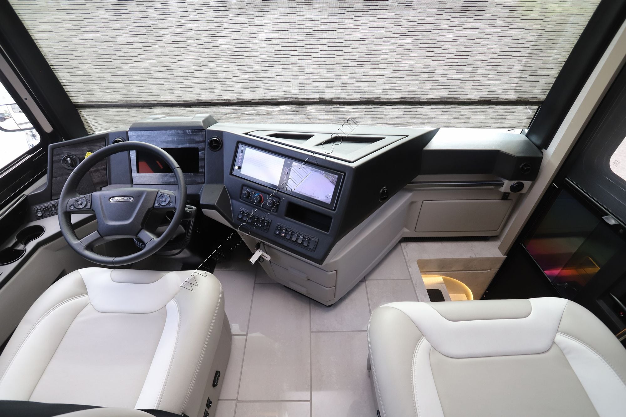 New 2027 Newmar Dutch Star 4369 Class A  For Sale