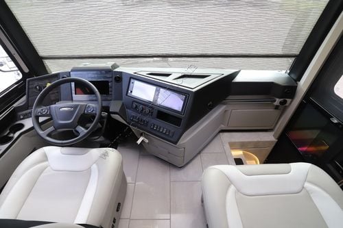 2027 Newmar Dutch Star 4369 Class A