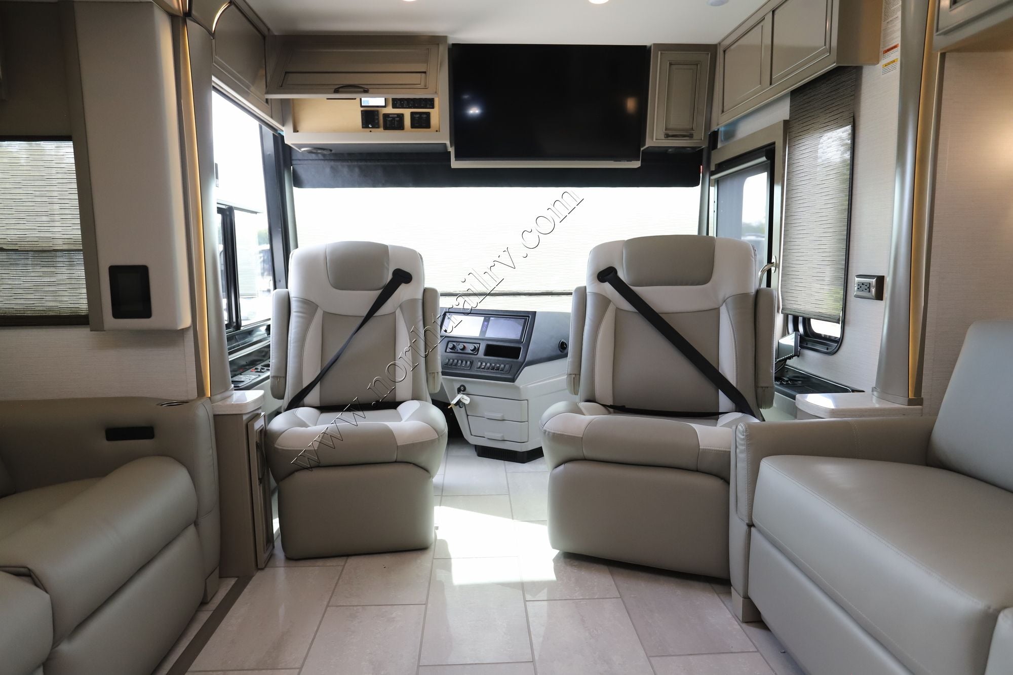 New 2027 Newmar Dutch Star 4369 Class A  For Sale