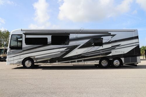 2027 Newmar Dutch Star 4369 Class A