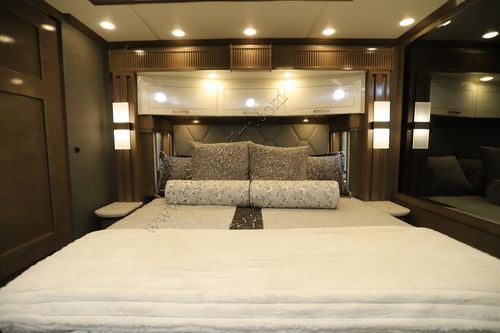 2027 Newmar Essex 4595