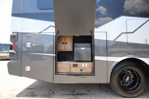 2026 Tiffin Motor Homes Allegro 29NA