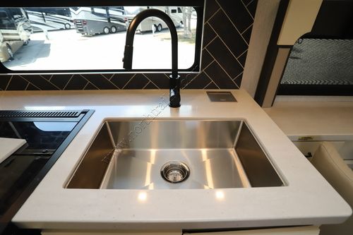 2026 Tiffin Motor Homes Allegro 29NA