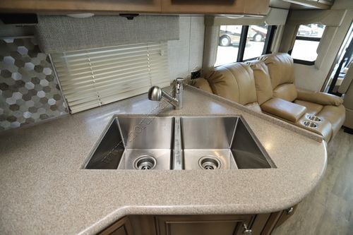 2021 Newmar Bay Star Sport 3014 Class A Gas