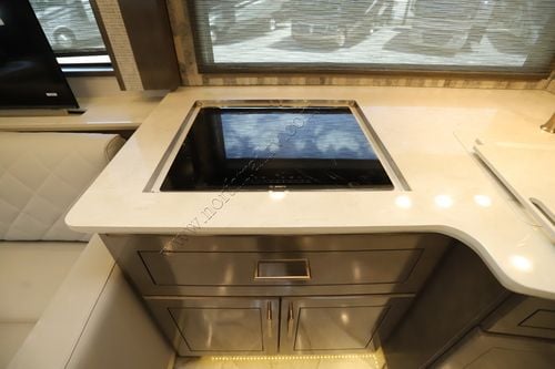 2027 Newmar Essex 4595