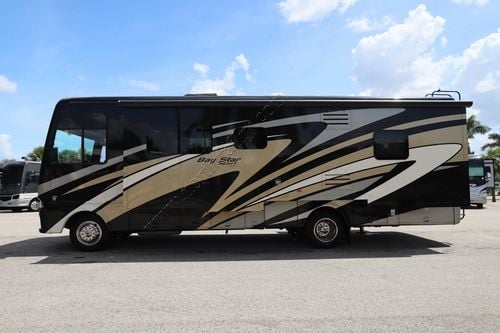 2021 Newmar Bay Star Sport 3014 Class A Gas