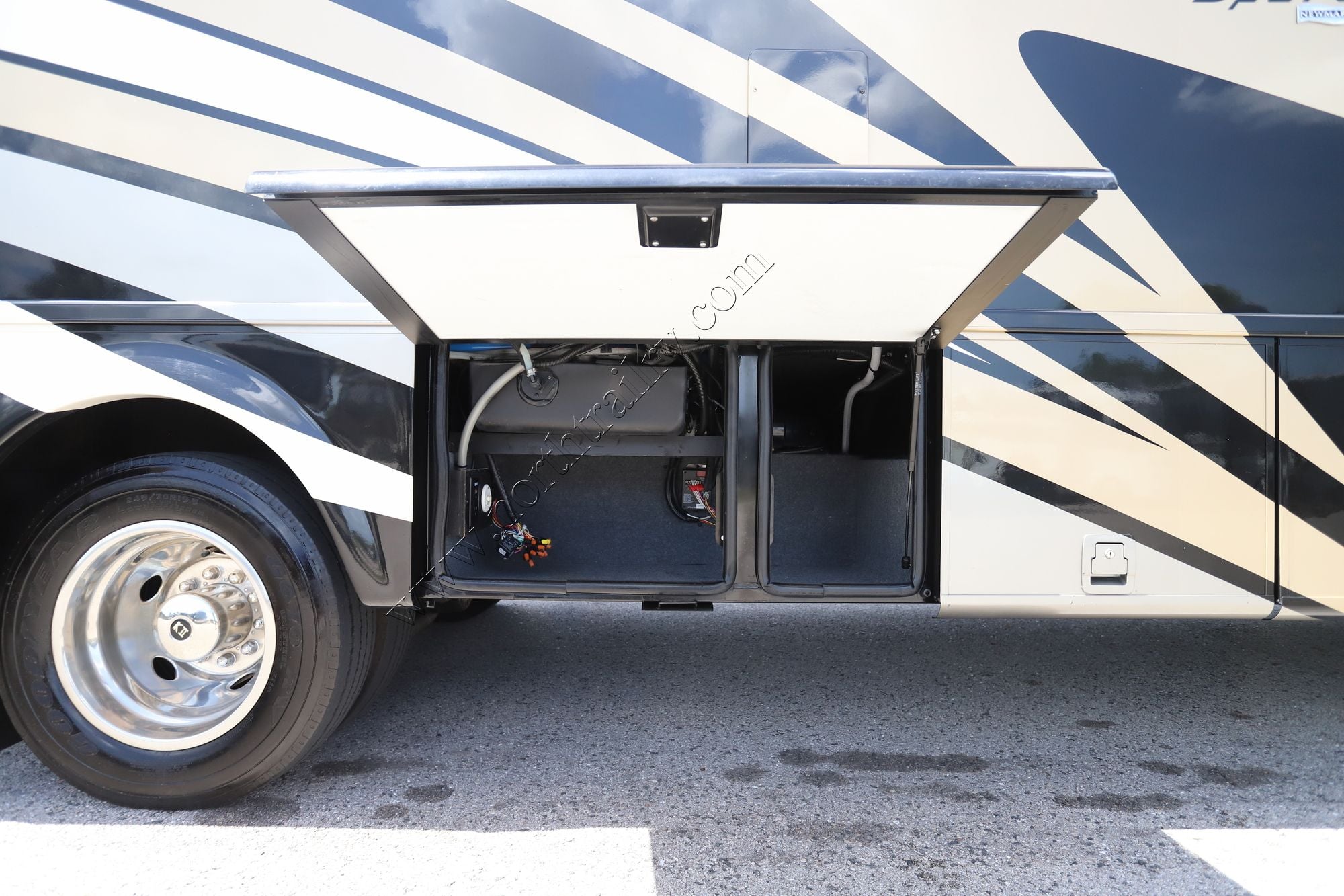 Used 2021 Newmar Bay Star Sport 3014 Class A  For Sale