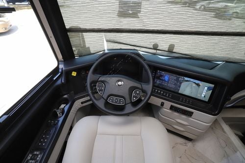 2027 Newmar Essex 4595