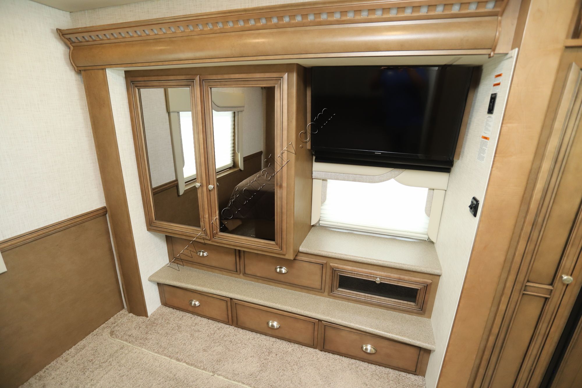 Used 2021 Newmar Bay Star Sport 3014 Class A  For Sale