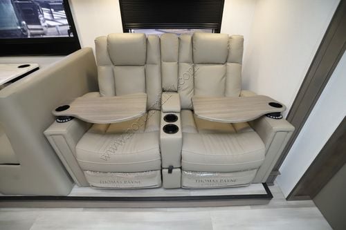 2026 Dynamax Isata 5 30FW 4X4 EX