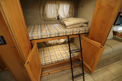 2022 Tiffin Motor Homes Allegro 36UA