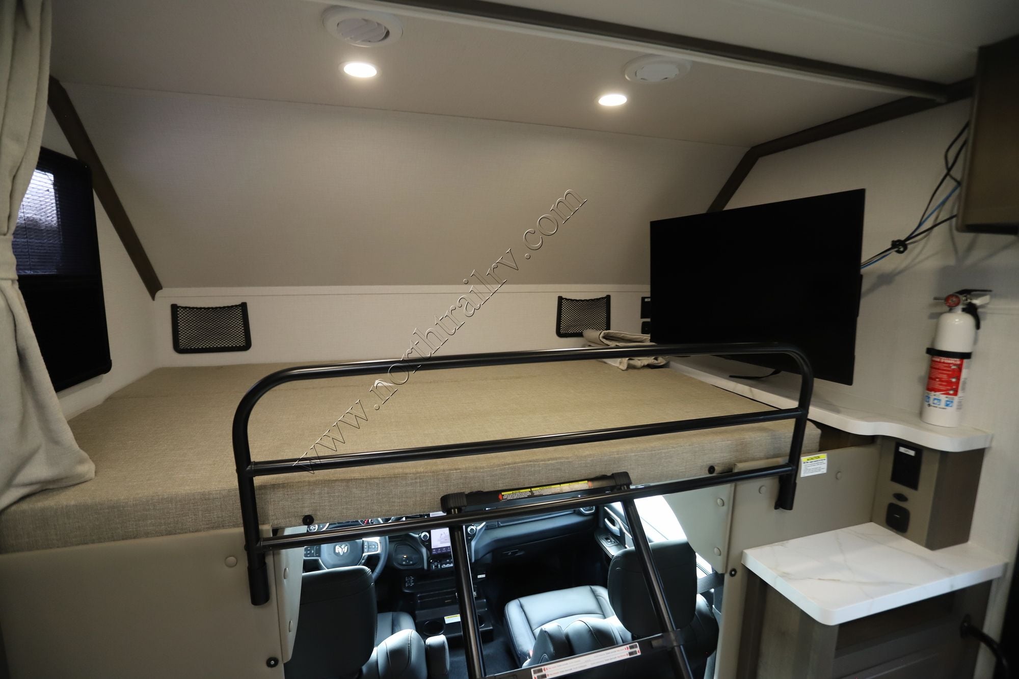 New 2026 Dynamax Isata 5 30FW 4X4 EX Super C  For Sale