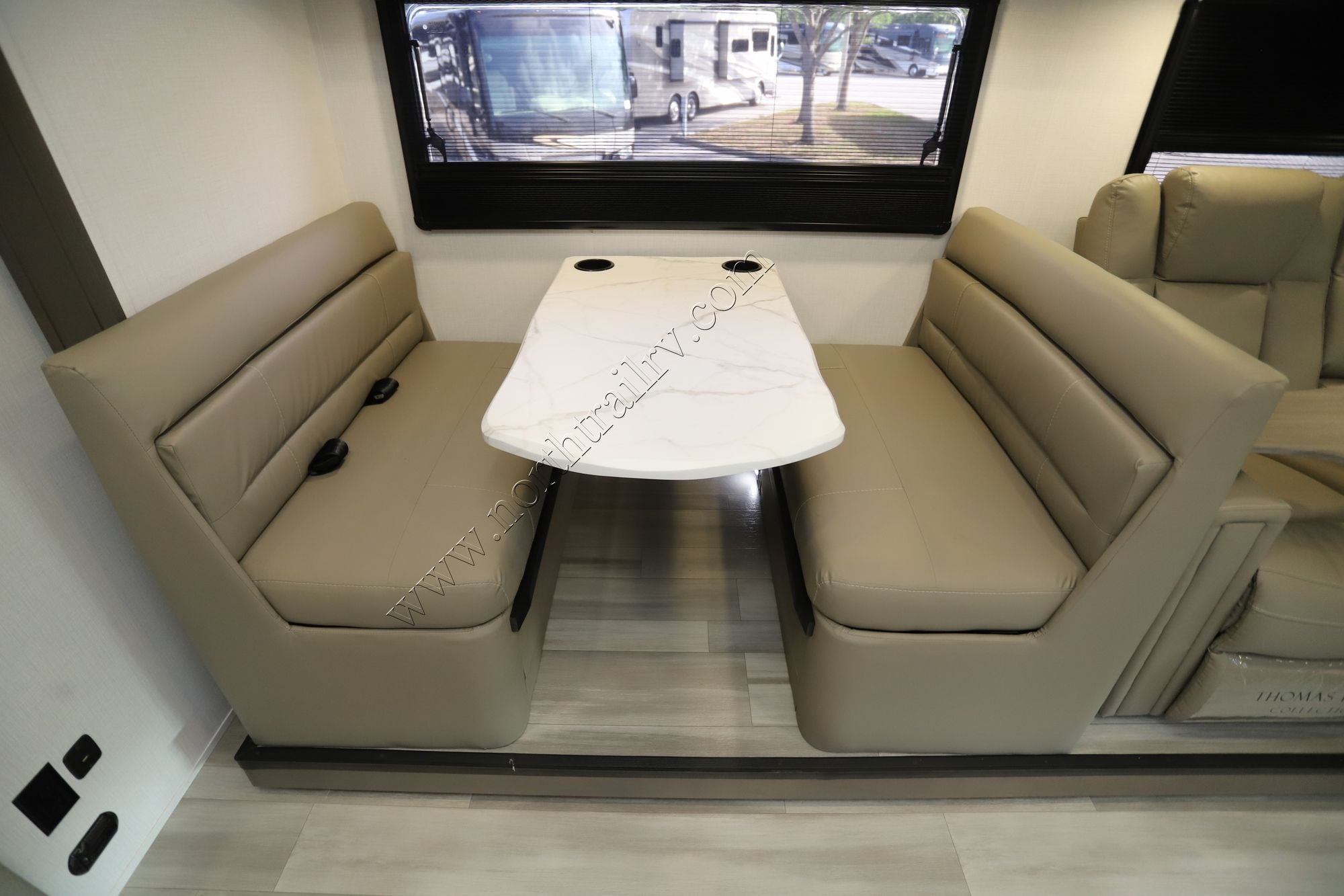 New 2026 Dynamax Isata 5 30FW 4X4 EX Super C  For Sale