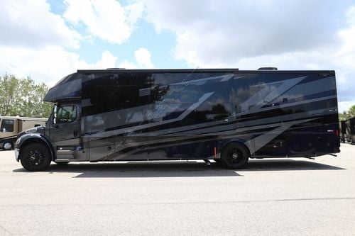 2025 Tiffin Motor Homes Allegro Bay 38AB