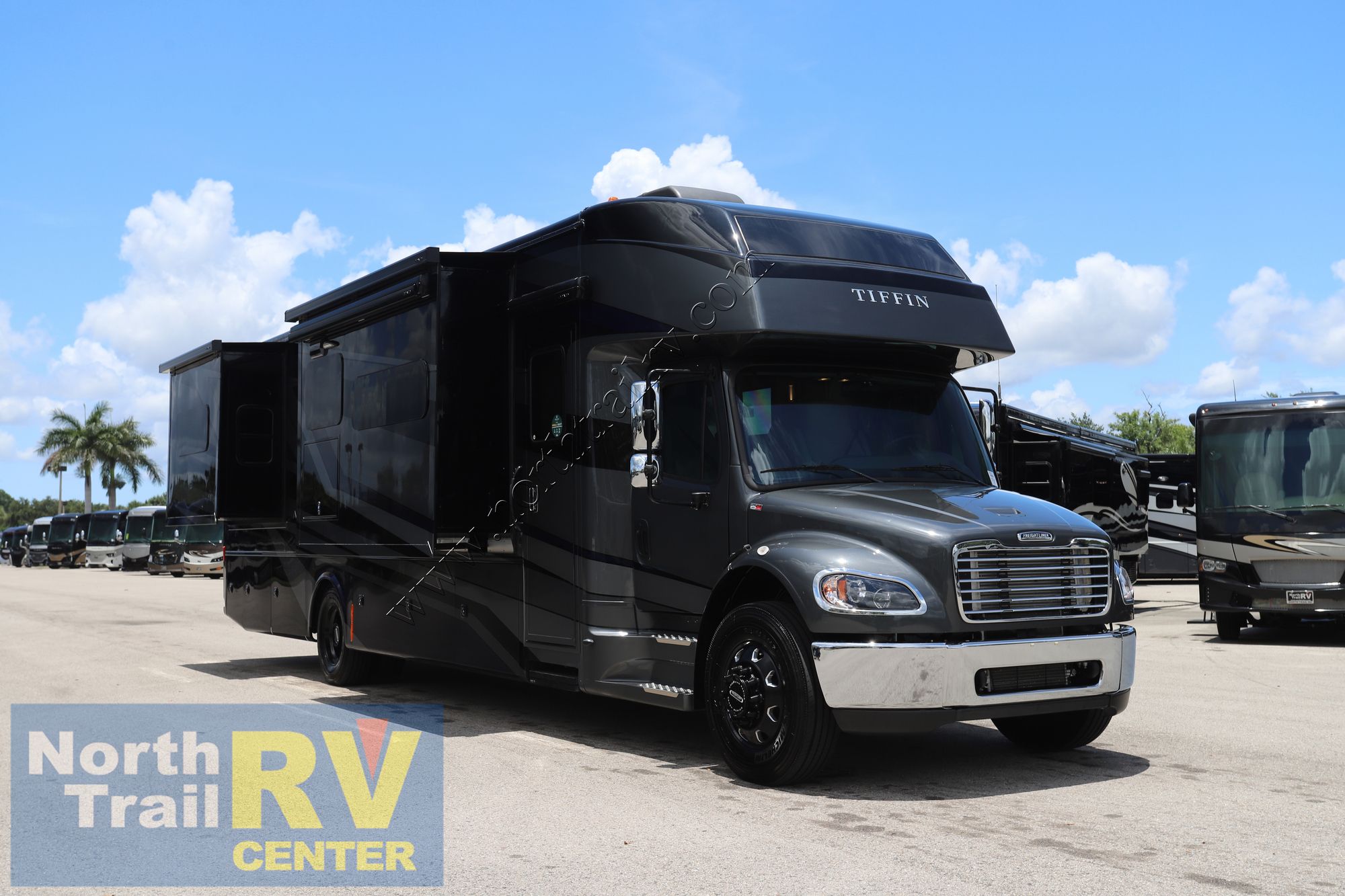 Used 2025 Tiffin Motor Homes Allegro Bay 38AB Super C  For Sale
