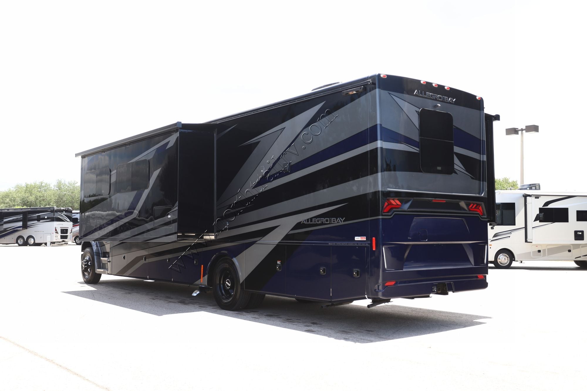 Used 2025 Tiffin Motor Homes Allegro Bay 38AB Super C  For Sale