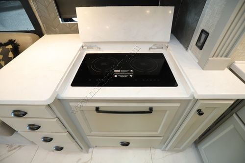 2025 Tiffin Motor Homes Allegro Bay 38AB