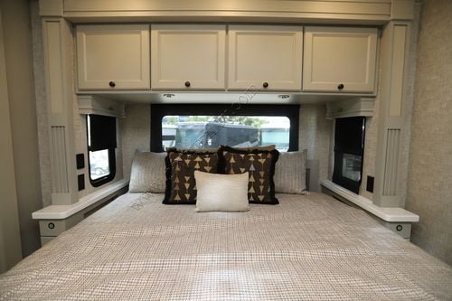 2025 Tiffin Motor Homes Allegro Bay 38AB