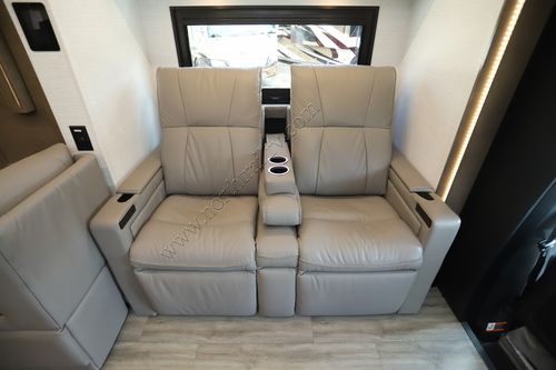 2027 Newmar Freedom Aire 2515