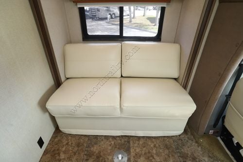 2014 Winnebago View Profile 24G