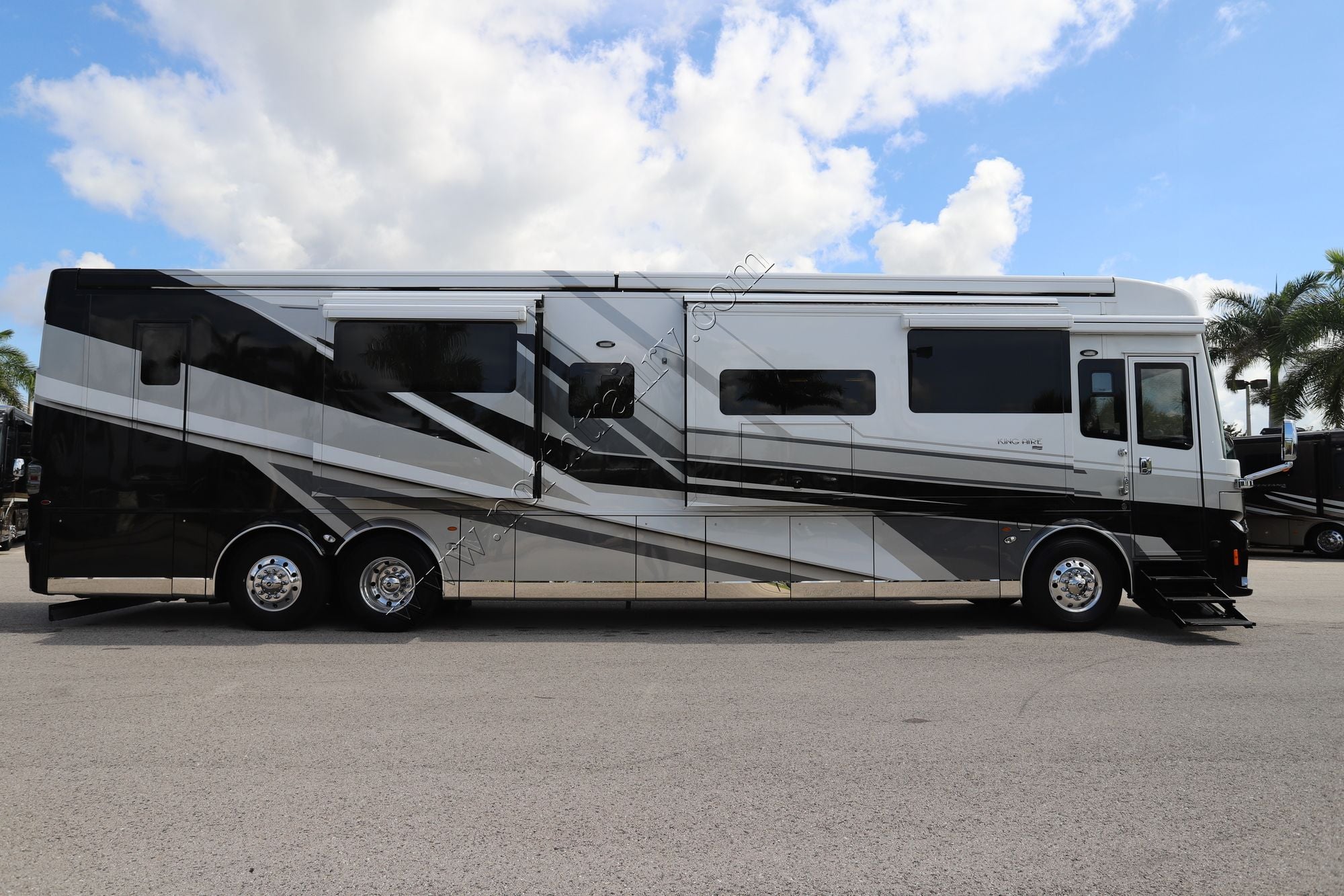 Used 2024 Newmar King Aire 4531 Class A  For Sale